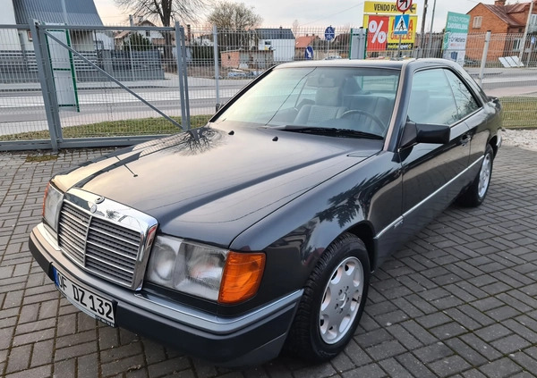 Mercedes-Benz Klasa E cena 59900 przebieg: 110000, rok produkcji 1992 z Mielec małe 254